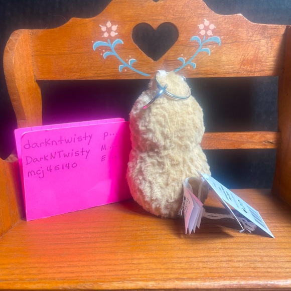 BNWT JELLYCAT I AM AMUSEABLE PEANUT BAG CHARM SO CUTE! - Picture 3 of 16